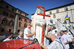 Santa Rosa - Il montaggio della macchina