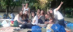 Le ragazze in attesa di Marco Mengoni