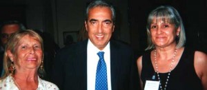 Maria Margherita Bucci e Maria Dolores Rappoli con Maurizio Gasparri