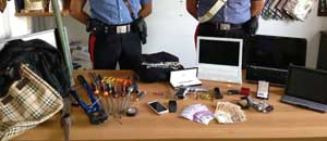 Il materiale sequestrato