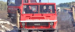 Incendio - I vigili del fuoco al lavoro