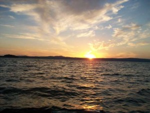 Il tramonto sul lago, visto da Montefiascone 