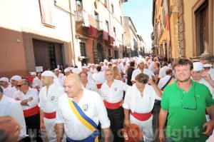 Facchini di Santa Rosa -  Il raduno al San Leonardo