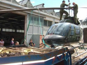 L'aereo dell'Esercito donato all'istituto Da Vinci
