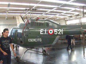 L'aereo dell'Esercito donato all'istituto Da Vinci