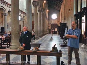 Il coro degli alpini al duomo