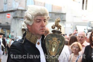 La mazza argentea del maggiordomo 