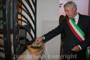Michelini prende la foglia benedetta