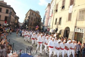 La sfilata del corteo