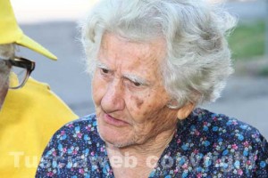 La 92enne che ha dato una mano ai volontari