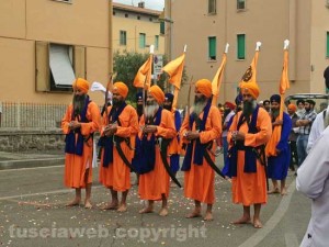 La festa del libro sacro dei Sikh
