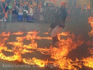 La festa del libro sacro dei Sikh