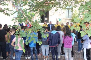 Puliamo Viterbo, il sindaco Michelini con gli alunni della media di San Martino