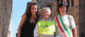 Vitorchiano, consegnate le scarpe rosse
