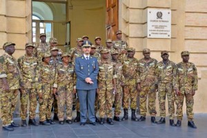 La delegazione nigeriana in visita alla finanza 