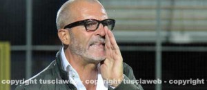 L'allenatore della Viterbese Castrense Claudio Solimina