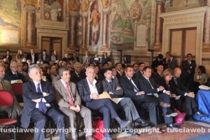 L'assessore Dell Iaconi tra il pubblico al convegno