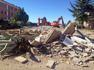 Il cantiere all'ex chiesa di Villanova