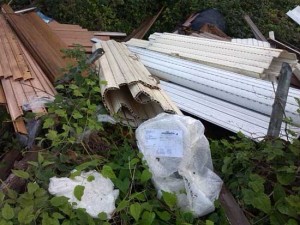 Palliano - La discarica abusiva piena di tapparelle