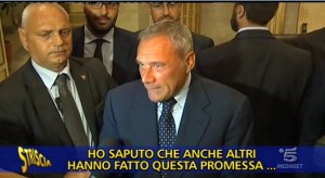 Pietro Grasso a Striscia la notizia