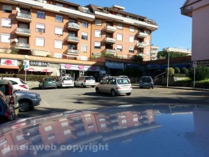 Posteggio in via Cattaneo
