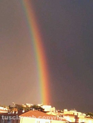 L'arcobaleno in via Garbini