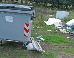 La segnalazione sulla strada davanti all'incrocio per Ferento