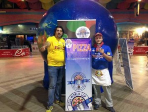 Lorenzo Carletti con Giuseppe Cravero alla Pizza world cup