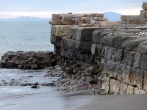 L'erosione alle Saline di Tarquinia