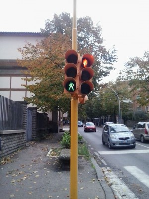 I semafori girati di viale Trieste