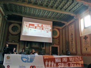 Un momento di "Mai più violenza sulle donne"