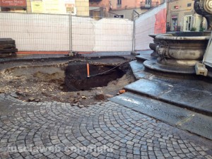 La voragine a piazza delle Erbe