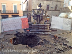 La voragine a piazza delle Erbe