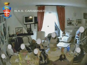 Casa di riposo di Nepi - Anziani picchiati e insultati