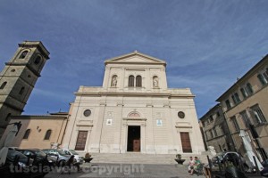 Tarquinia---Chiesa-(2)