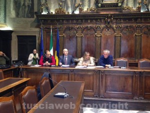 La seconda commissione in riunione