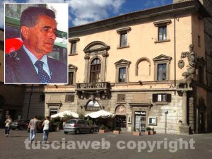 Piazza del Comune e nel riquadro Valente Paolocci 