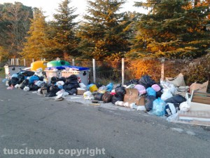 I rifiuti in Strada Monte Pizzo
