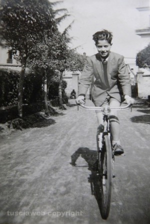 Istituto Ragonesi - A scuola in bici con i capelli alla mascagna