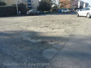 Una strada del quartiere Carmine