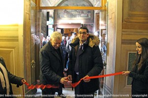 Il taglio del nastro alla Sala Regia