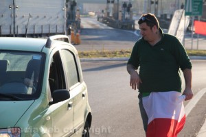 Il blocco al casello di Orte