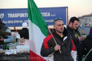 Il blocco al casello di Orte