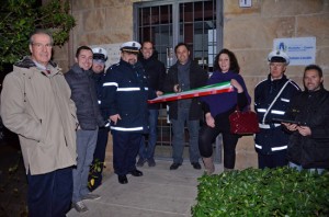 Il taglio del nastro al nuovo presidio della polizia locale