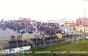 La curva gialloblù