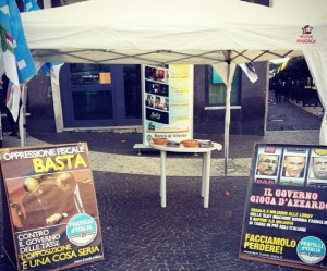 Il gazebo di Fratelli d'Italia 