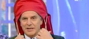 Massimo Mecarini con il ciuffo a Uno Mattina