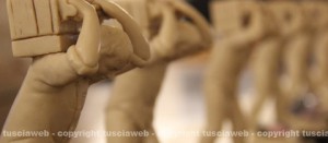 Le statuette dei facchini di santa Rosa