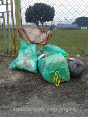 I sacchi abbandonati 