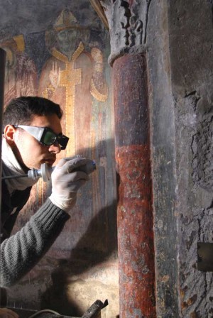 S. Maria Nuova, pulitura laser a cura di Luca Costantini
